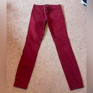 Red express pants!